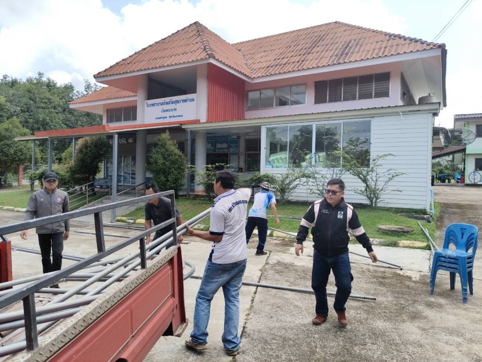 เตรียมสถานที่งานมอบแพมเพิสให้กับผู้มีวาภะพึ่งพิง ผู้สูงอายุ ผู้ป่วยติดเตียง 